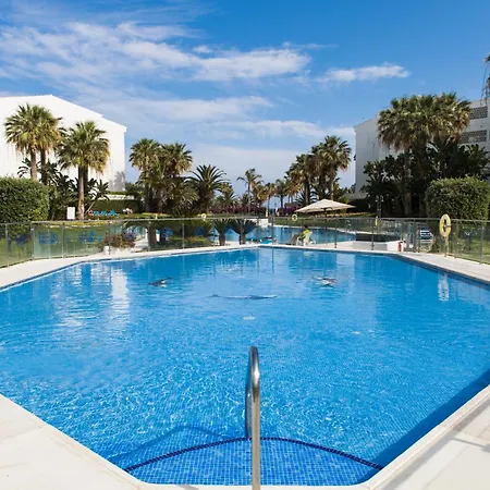 Primera Linea De Playa En Puerto Banus *