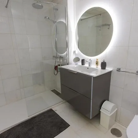 Apartament Primera Linea De Playa En Puerto Banus